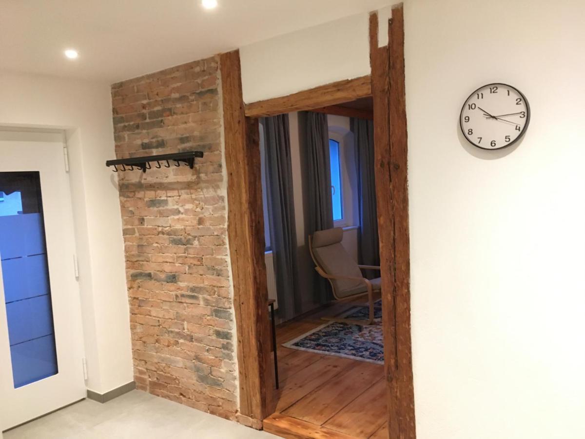 Ferienwohnung Rotes Haus シュナイッタッハ エクステリア 写真